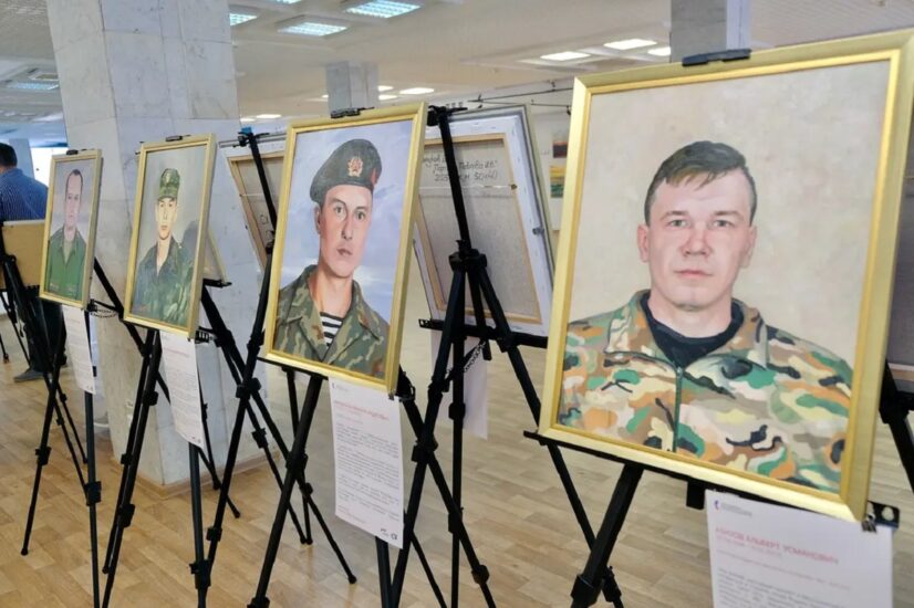 Выставка портретов «В сердце и памяти» на площадке «Сила в правде» Самарской областной универсальной научной библиотеки.