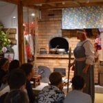 Учащихся гимназии № 1 имени Н. И. Феропонтова на экскурсии в музейно-этнографической школе