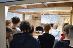 Студенты из Самарского энергетического колледжа