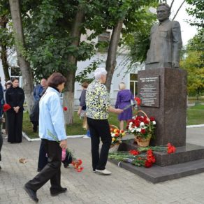 Первому из первых